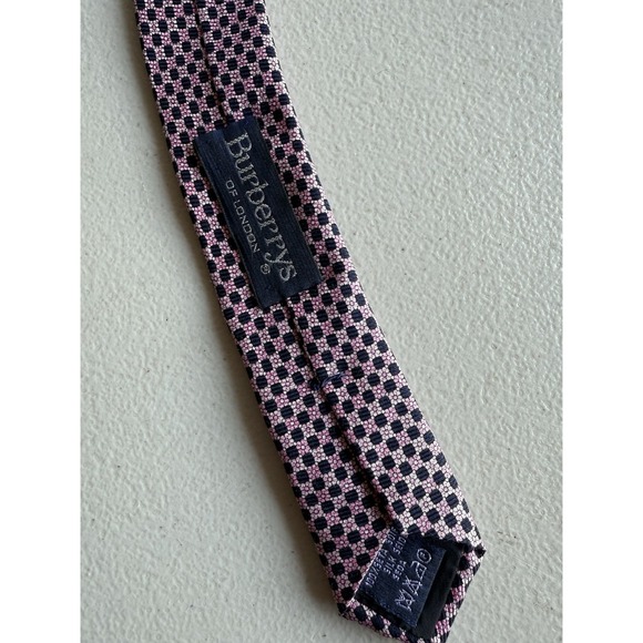 Vintage Burberrys of London Silk Tie Pink Navy Geometric Check - Picture 6 of 8